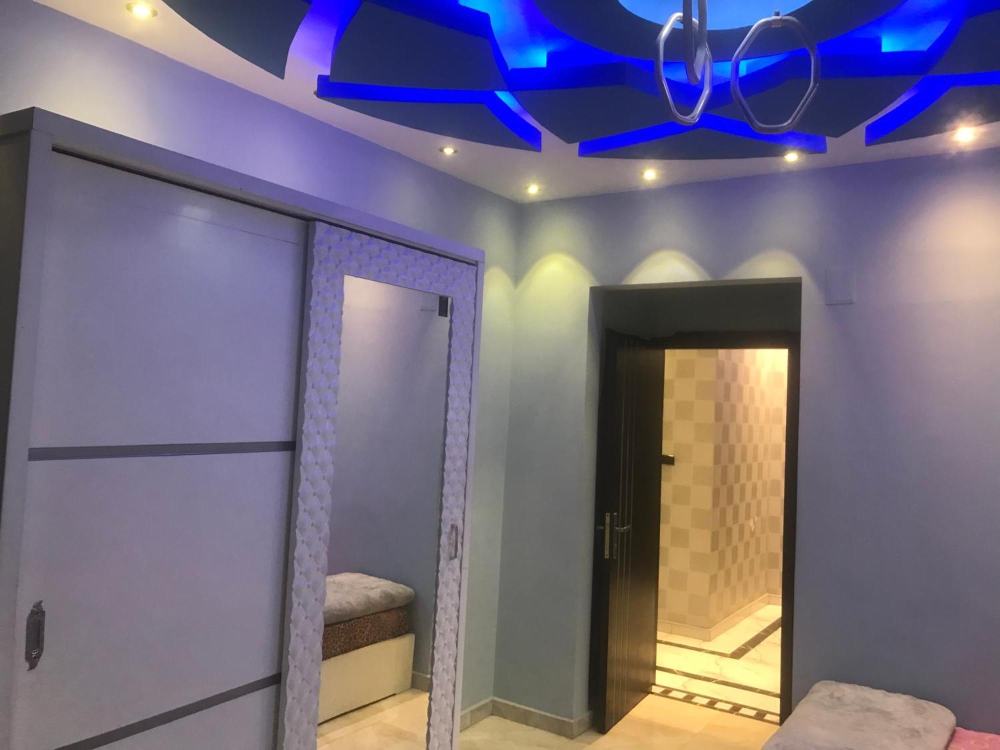 فاخرة بشارع جامعة الدول العربية Cairo